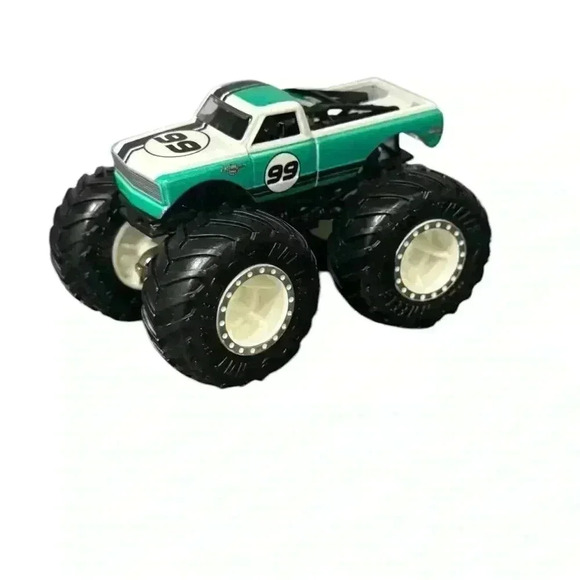 Monster Jam Hot Wheels Monster Truck: Die Cast Pure Muscle Truck - Picture 1 of 7